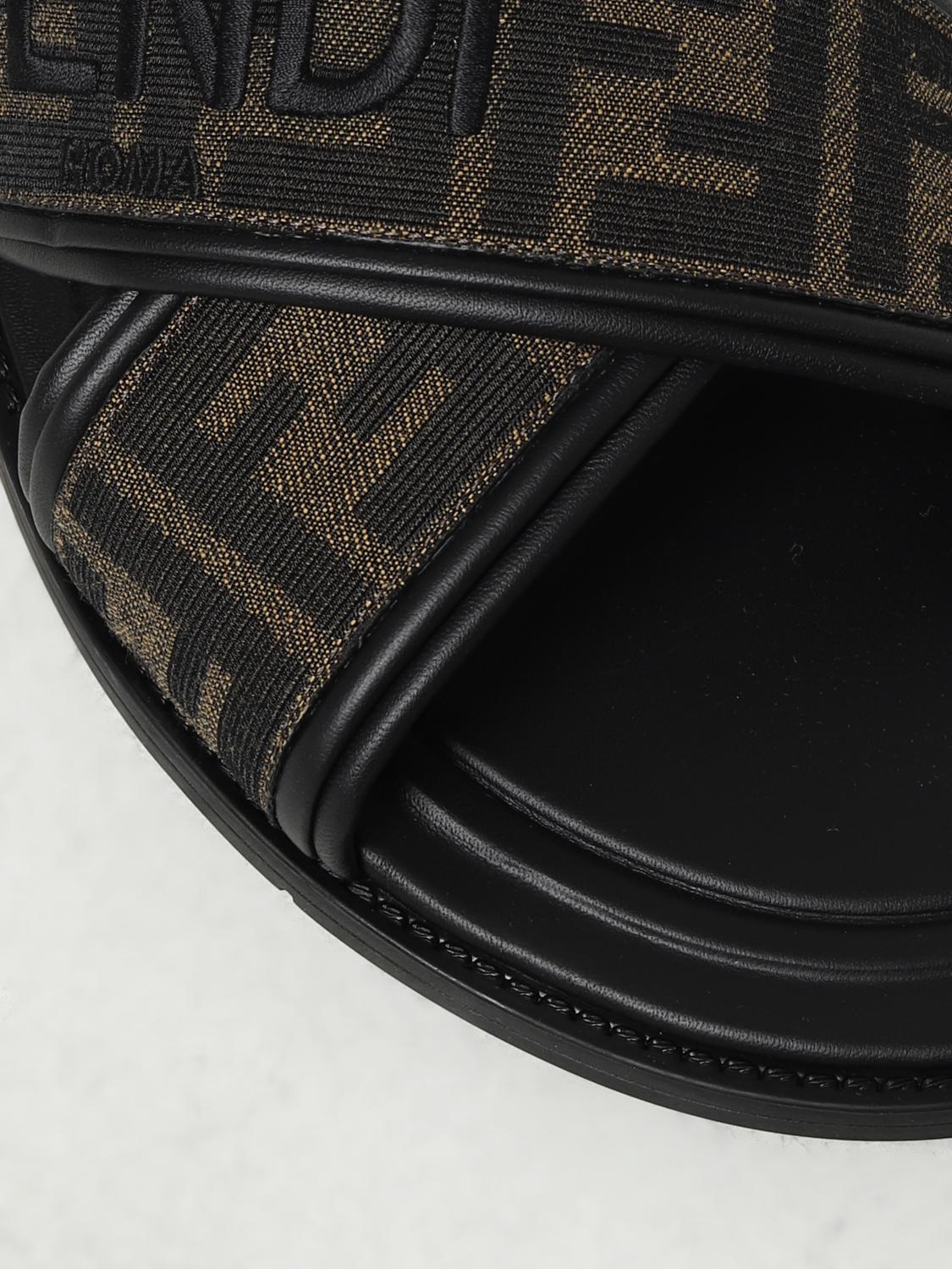 サンダル FENDI Men Sandals Brown 7X1548AJZE F0R7R Slides Brown | Fendi
