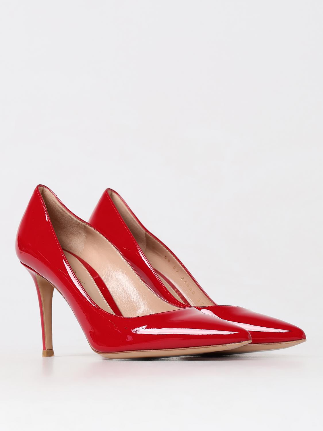 GIANVITO ROSSI DÉCOLLETÉ: Décolleté Gianvito Rossi in vernice , Fuxia - Img 2