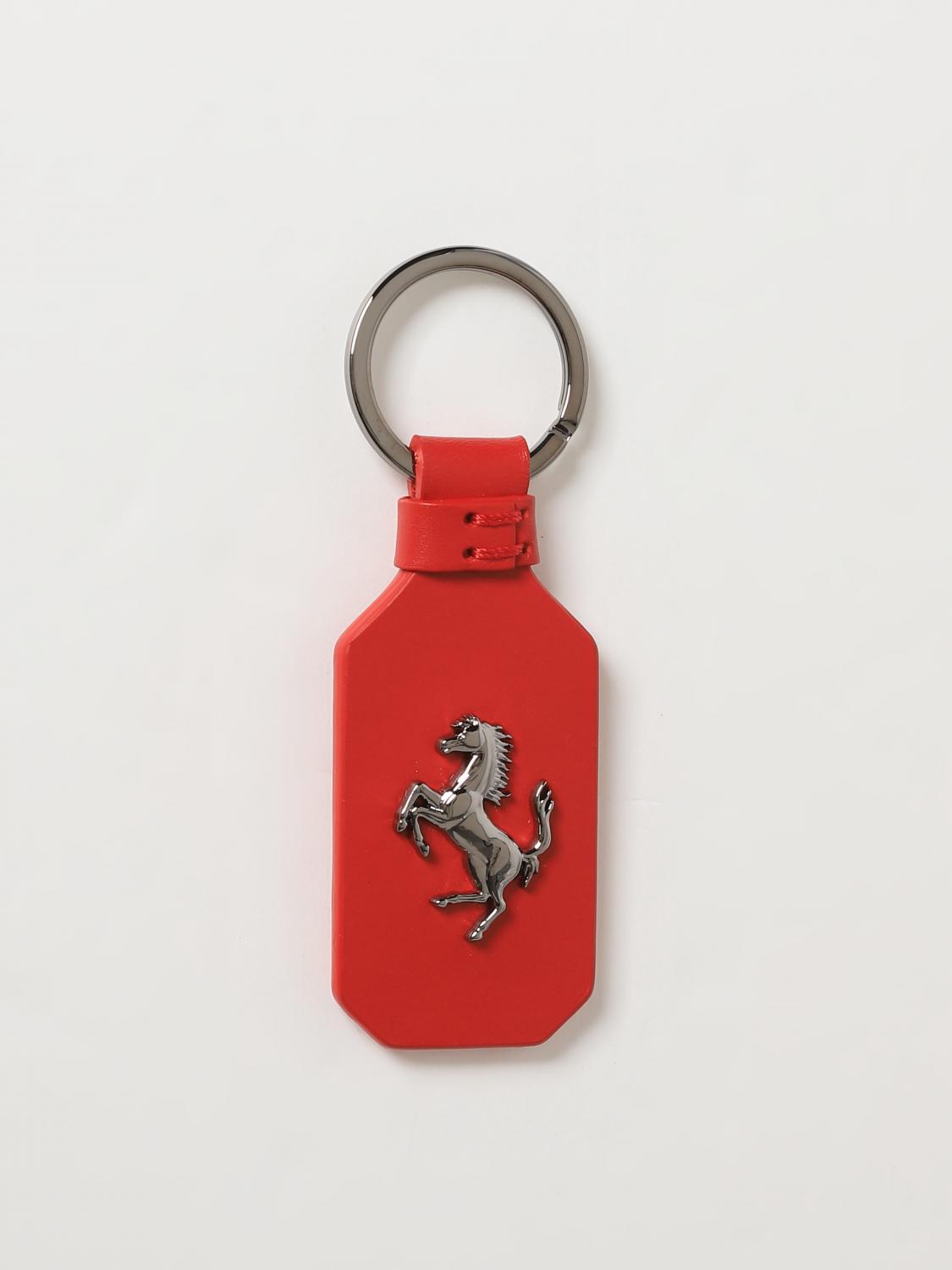 Ferrari キーホルダー メンズ - レッド | 47156 | GIGLIO.COM