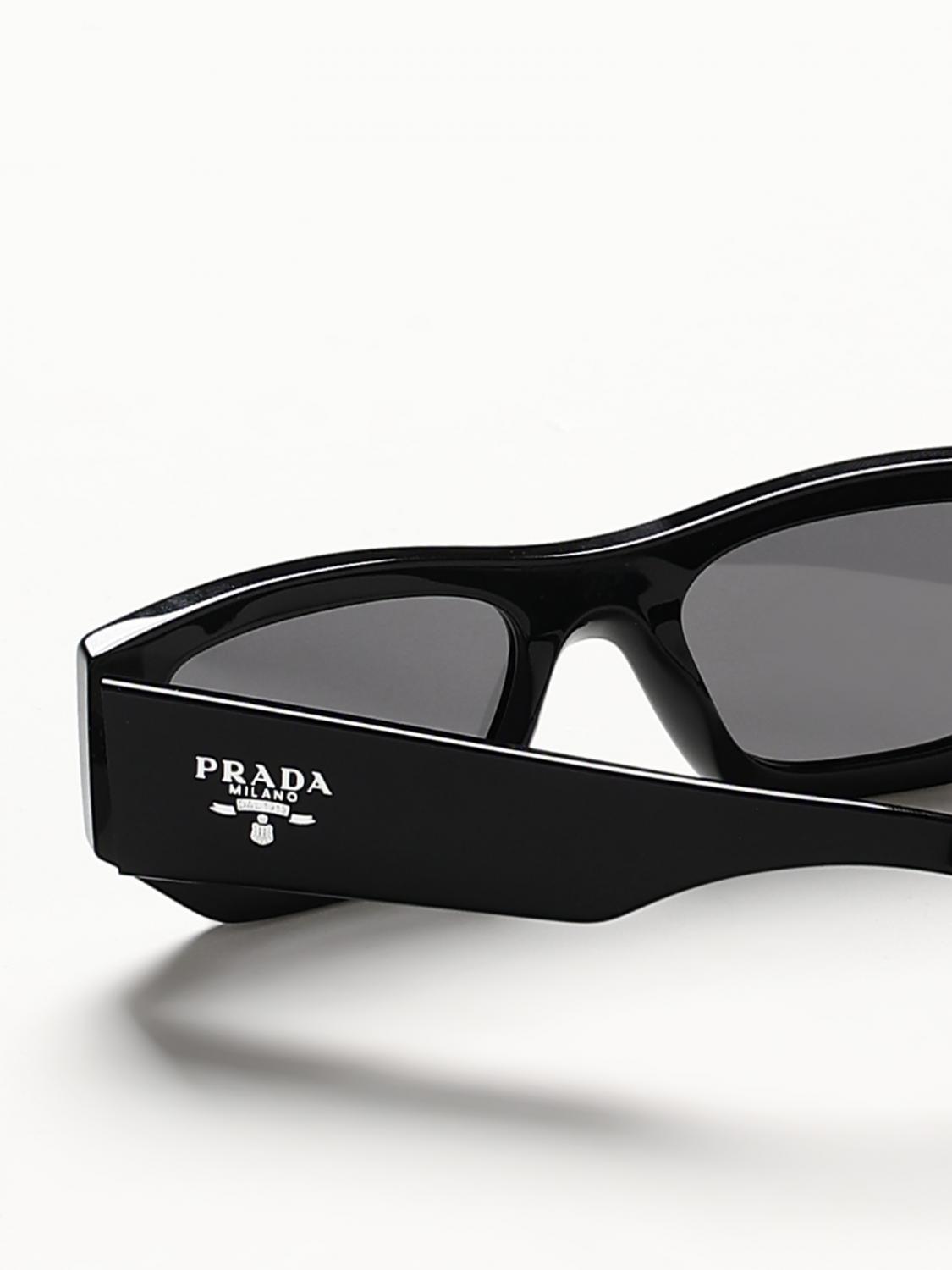 サングラス PRADA Woman Sunglasses Black SPR A01 16K-08Z PRADA: Sunglasses woman - Black | Prada sunglasses SPR A01