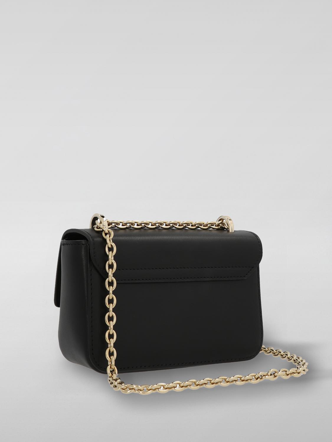 美品】FURLA ショルダーバッグ ブラック WB00355 AX0733 【公式通販】