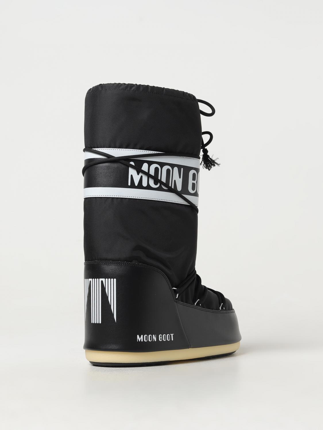 MOON BOOT STIVALETTI: Stivale Classic Icon Moon Boot in pvc gommato , Nero - Img 3