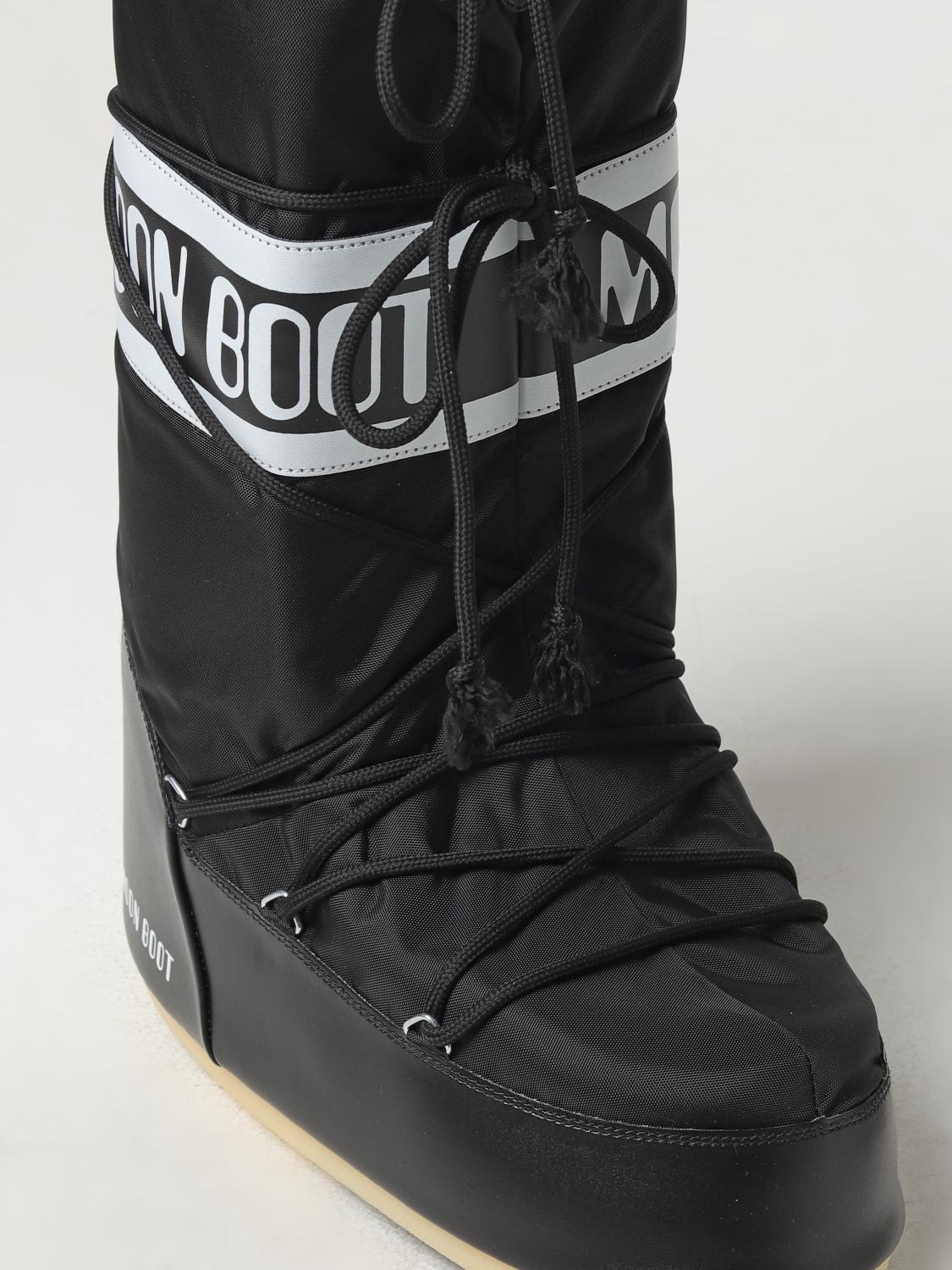 MOON BOOT STIVALETTI: Stivale Classic Icon Moon Boot in pvc gommato , Nero - Img 4