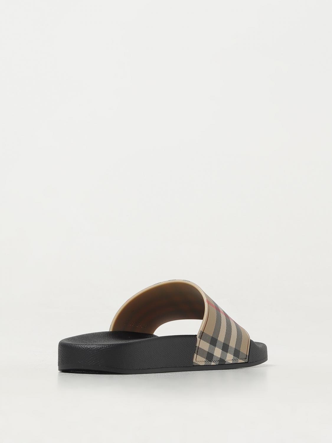 BURBERRY FLACHE SANDALEN: Vintage Check Sliders von Burberry aus Gummi, Bunt - Img 3
