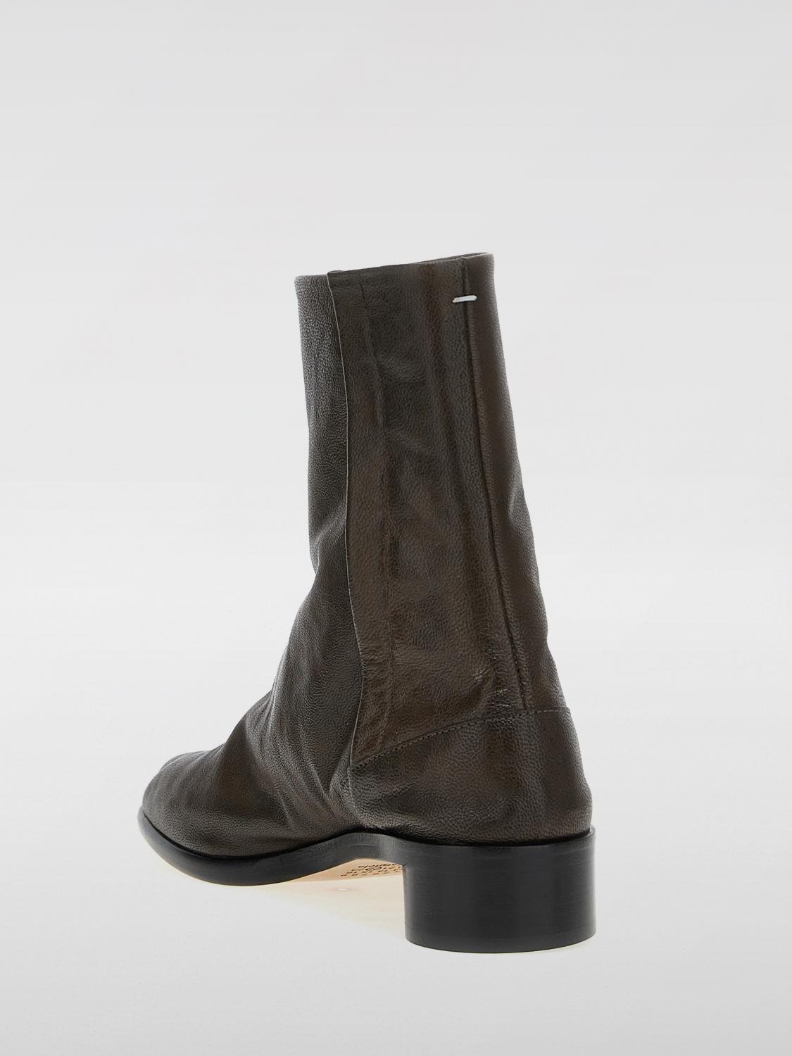 MAISON MARGIELA STIEFELETTEN: Tabi Stiefeletten aus genarbtem Leder Maison Margiela, Braun - Img 3