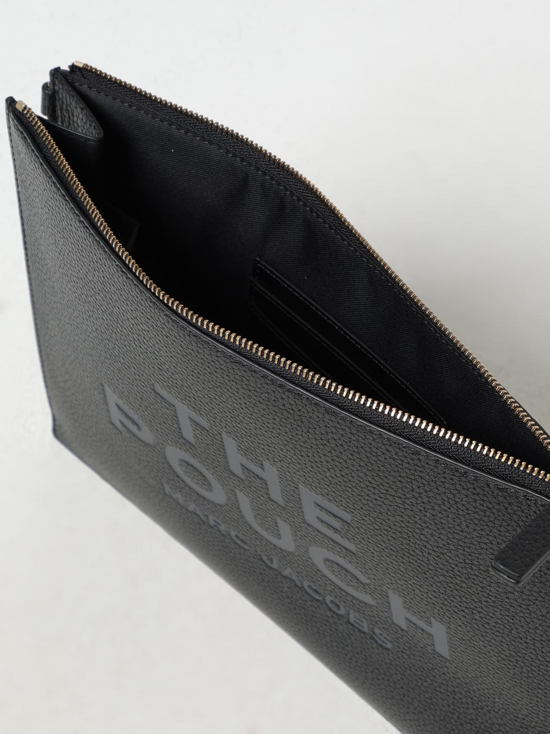 MARC JACOBS CLUTCH: Clutch The Large Pouch Marc Jacobs in pelle a grana , Nero - Img 3