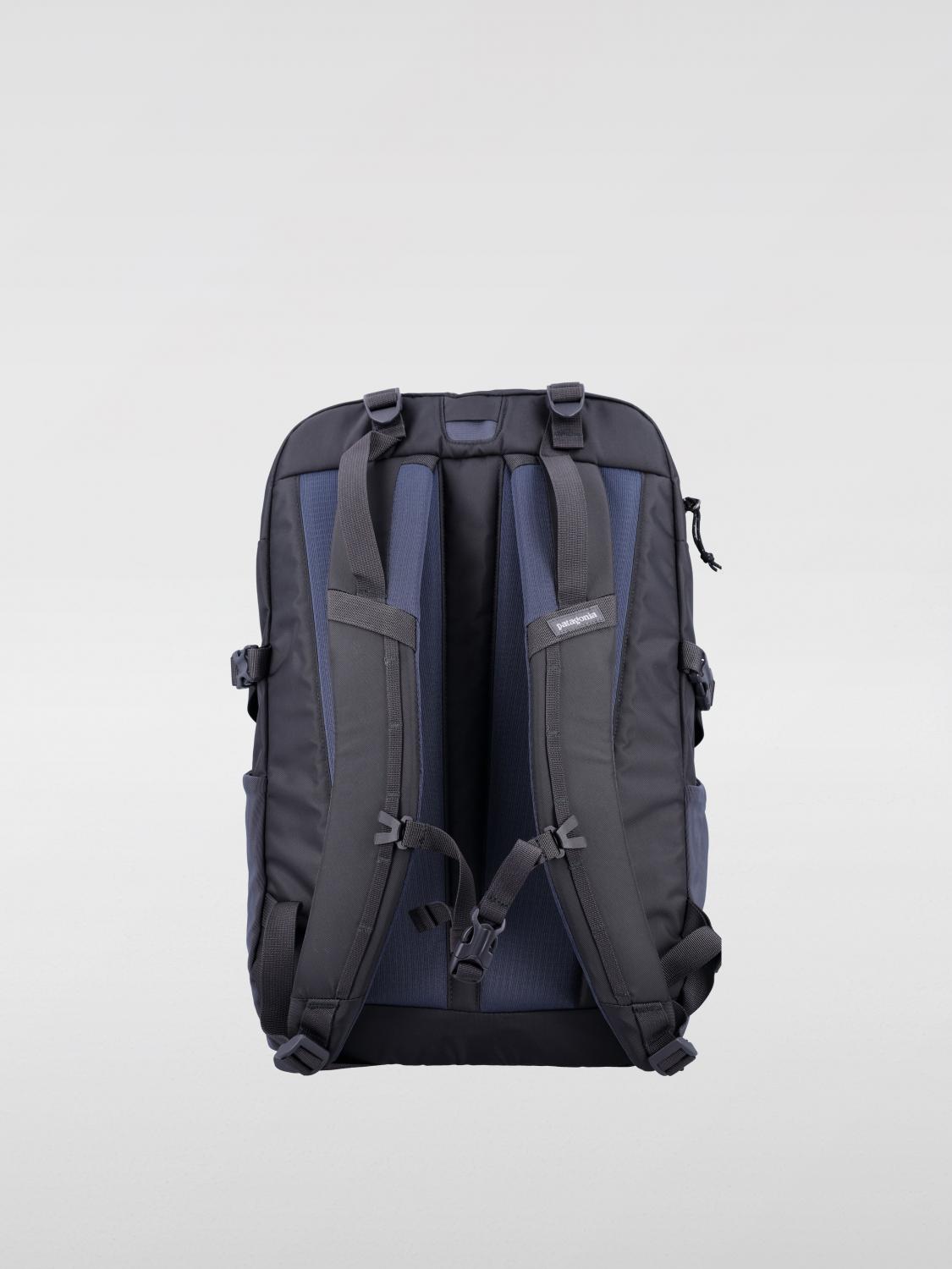 patagonia backpack men Refugio Day Pack 26L The Refugio Daypack 32L from Patagonia is a versatile and spacious backpack Patagonia Bags men - Blue