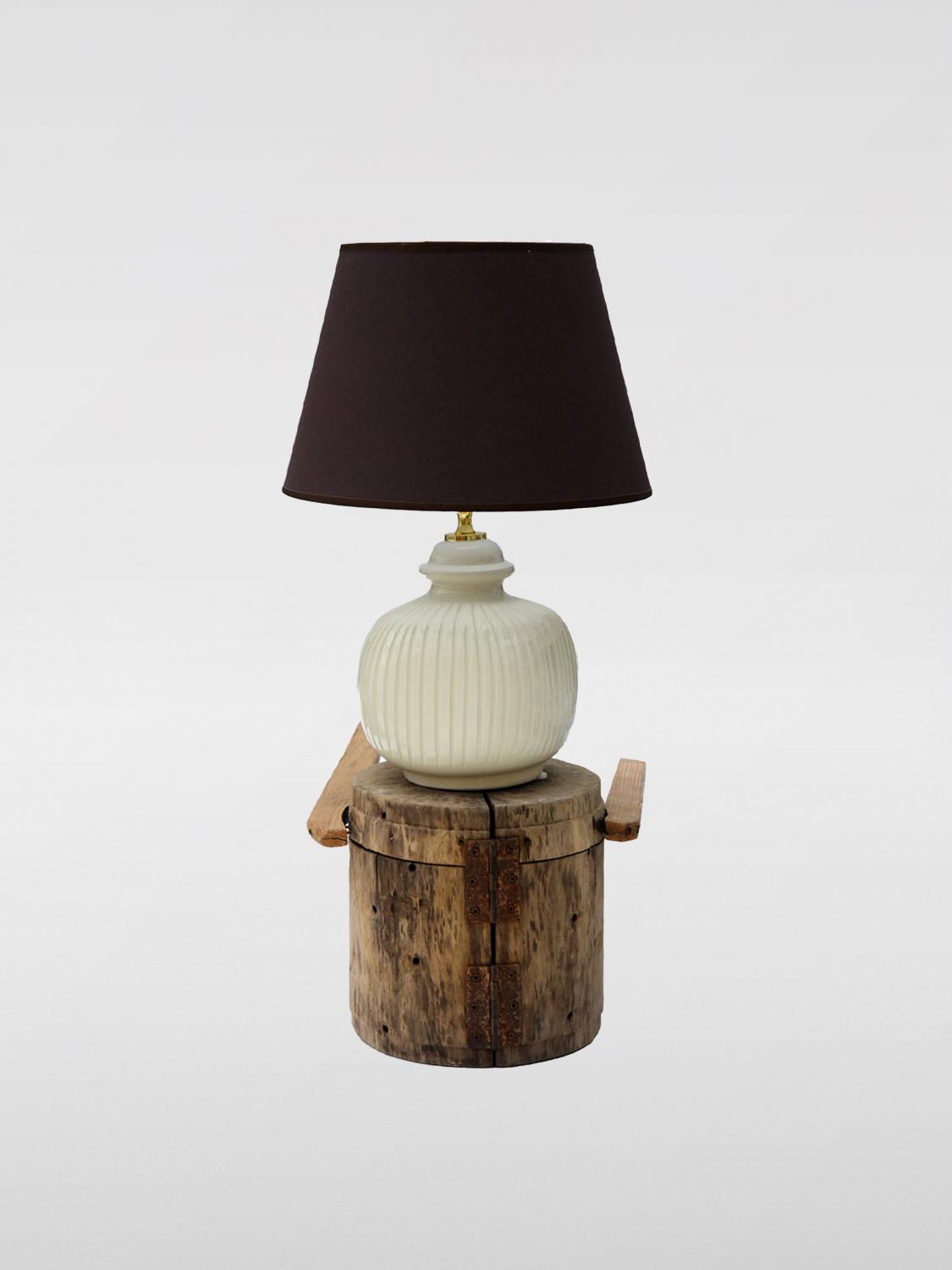 BARTES TABLE LAMPS: Table lamps lifestyle Bartes, 화이트 - Img 1