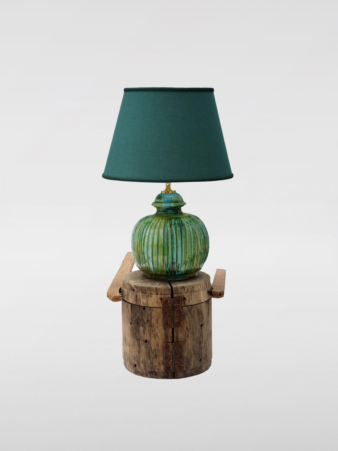 BARTES LAMPADE DA TAVOLO: Table lamps lifestyle Bartes, Water - Img 1