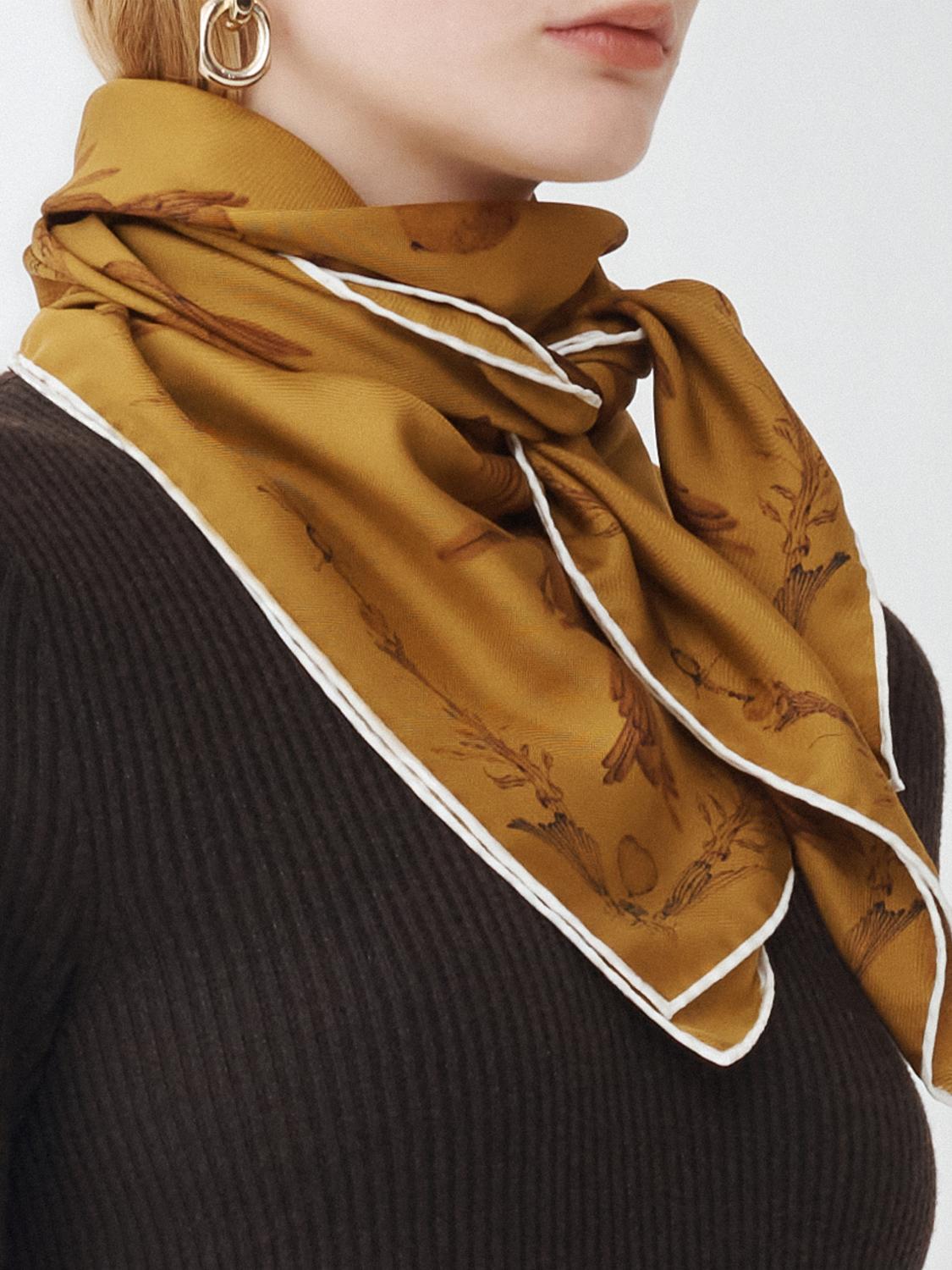 FABIANA FILIPPI NECK SCARF: Neck scarf woman Fabiana Filippi, Yellow - Img 3