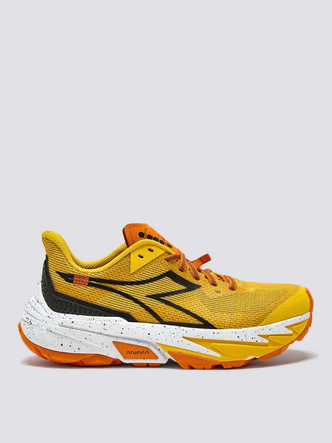 Diadora