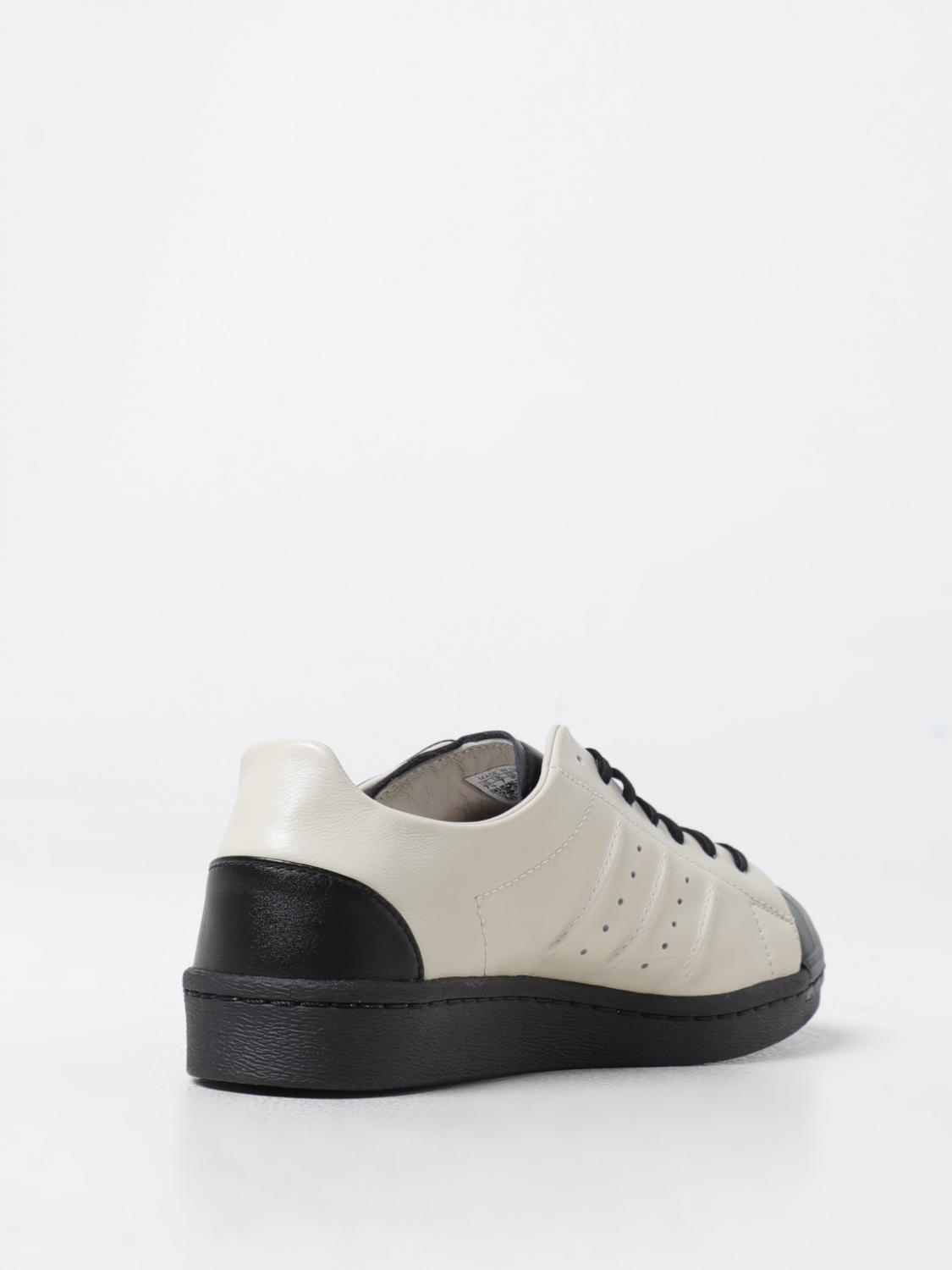 Y-3 SNEAKERS: Sneakers Superstar Y-3 in pelle bicolor, Nero - Img 3