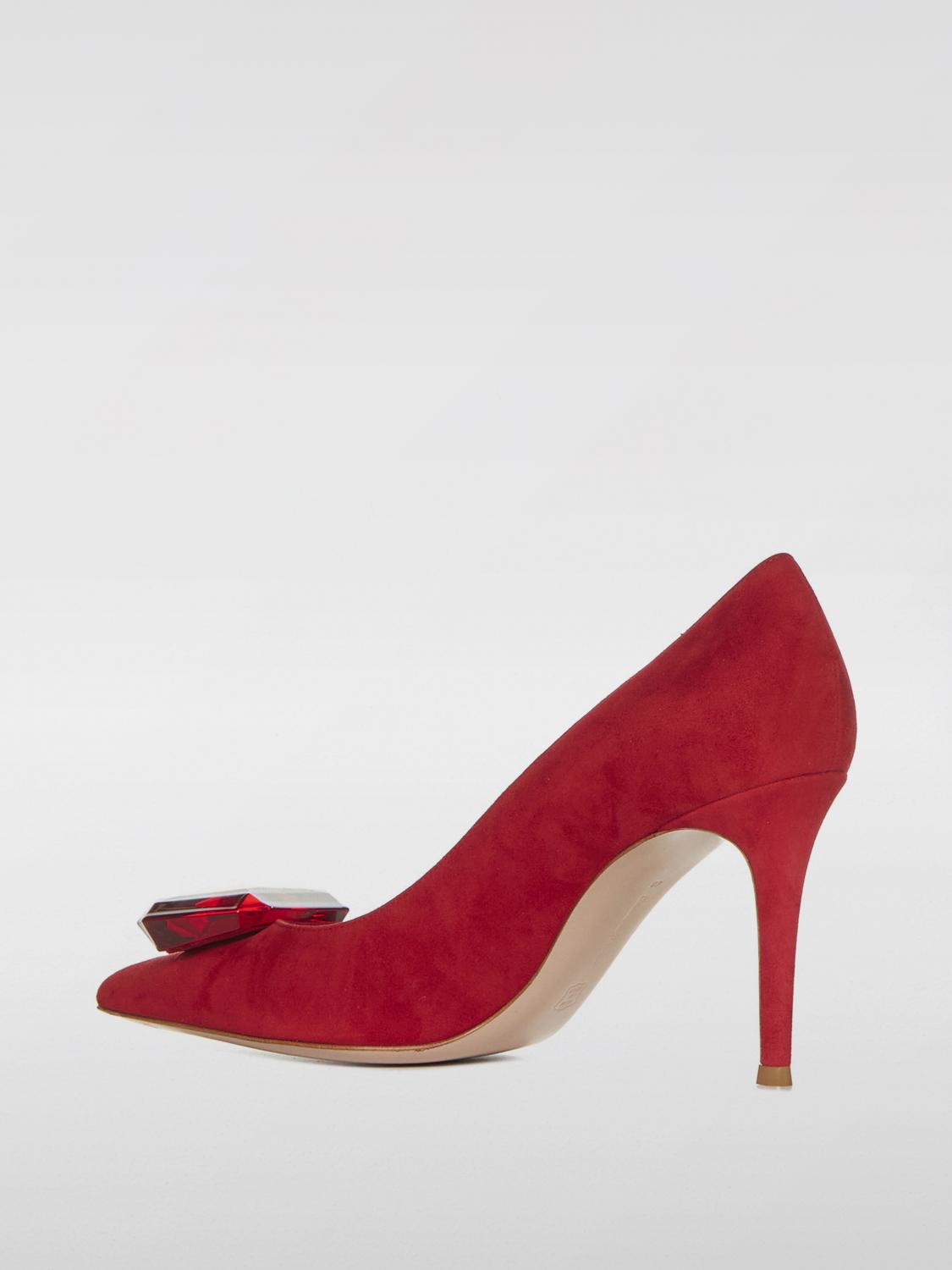 GIANVITO ROSSI DÉCOLLETÉ: Décolleté Jaipur Gianvito Rossi in camoscio con cristallo sfaccettato , Rosso - Img 3