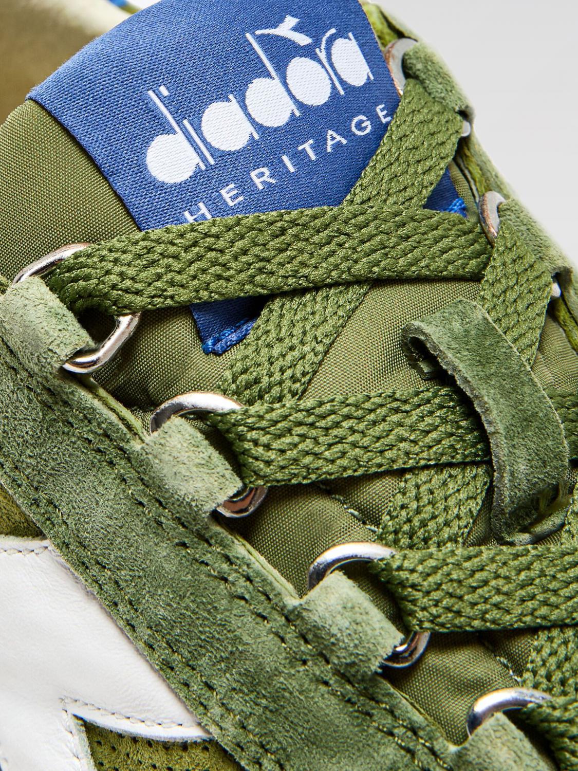 DIADORA HERITAGE SNEAKERS: Sneakers Equipe Suede SW Diadora Heritage in camoscio , Verde - Img 4