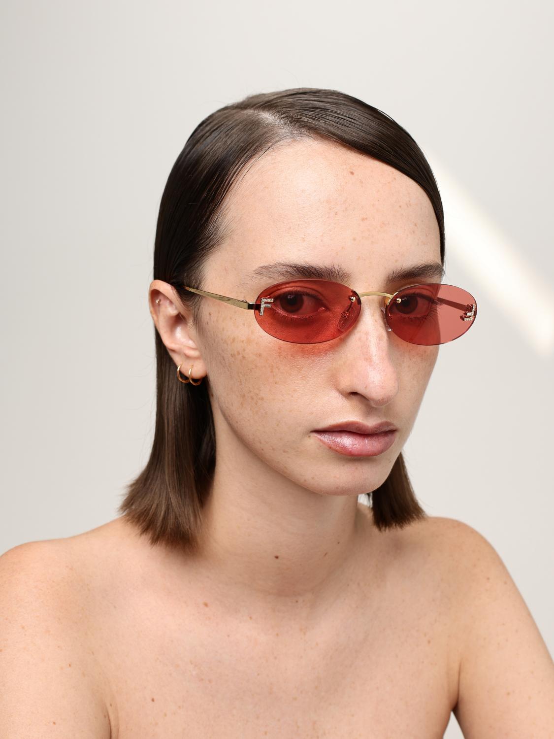 サングラス FENDI Woman Sunglasses Pink FE4075US 30s FENDI First FE4075US 30S Crystal Shiny Endura Gold Red Lens
