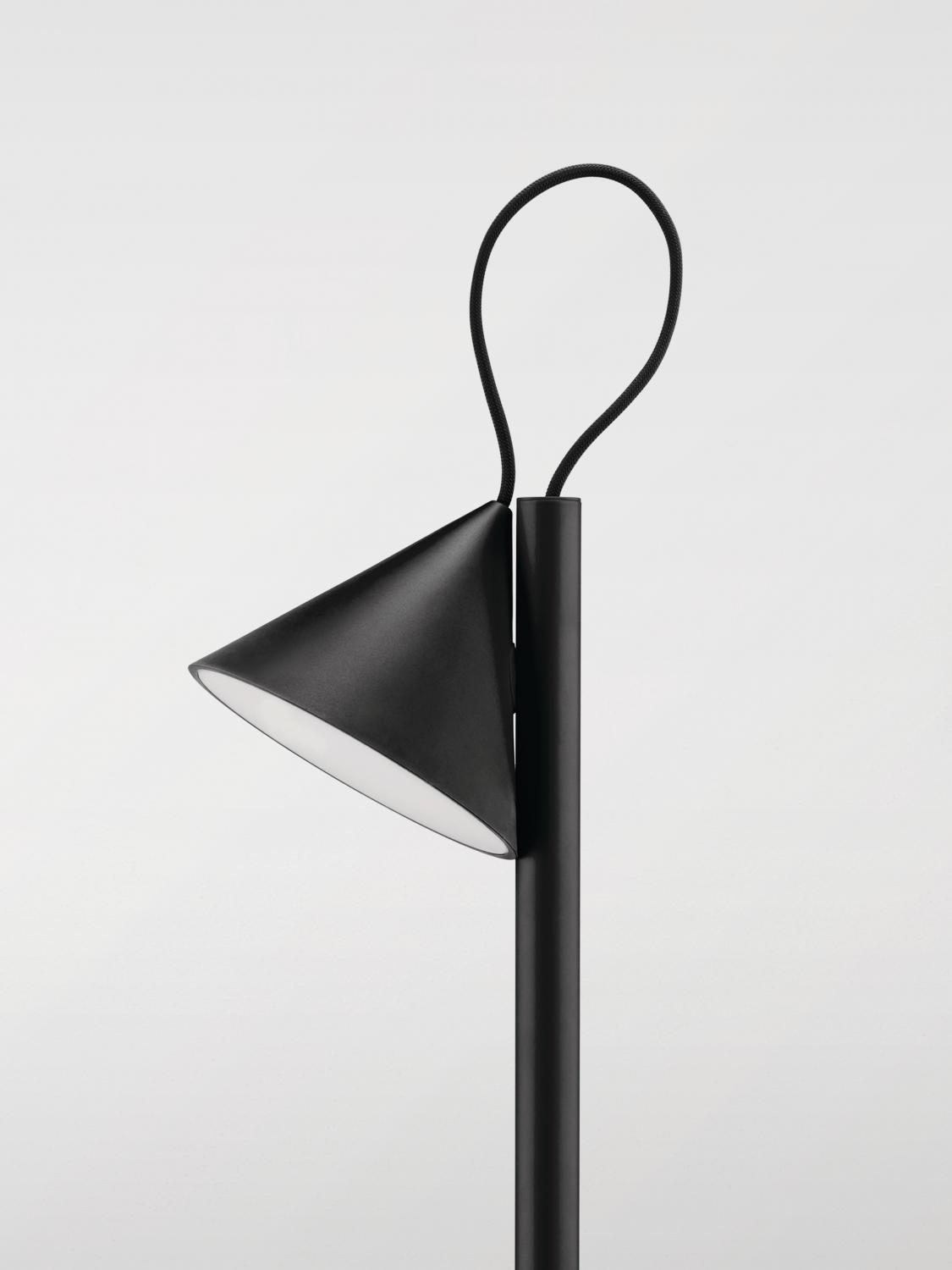 ALESSI TABLE LAMPS: Wall lamps lifestyle Alessi, ブラック - Img 2