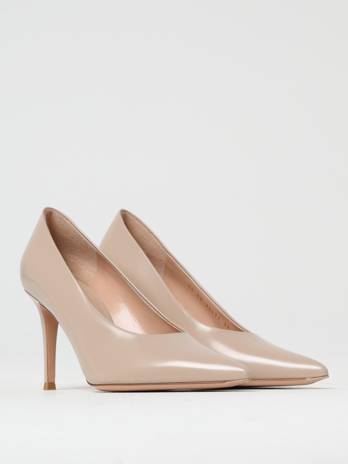 GIANVITO ROSSI HIGH HEEL SHOES: High heel shoes woman Gianvito Rossi, Beige - Img 2