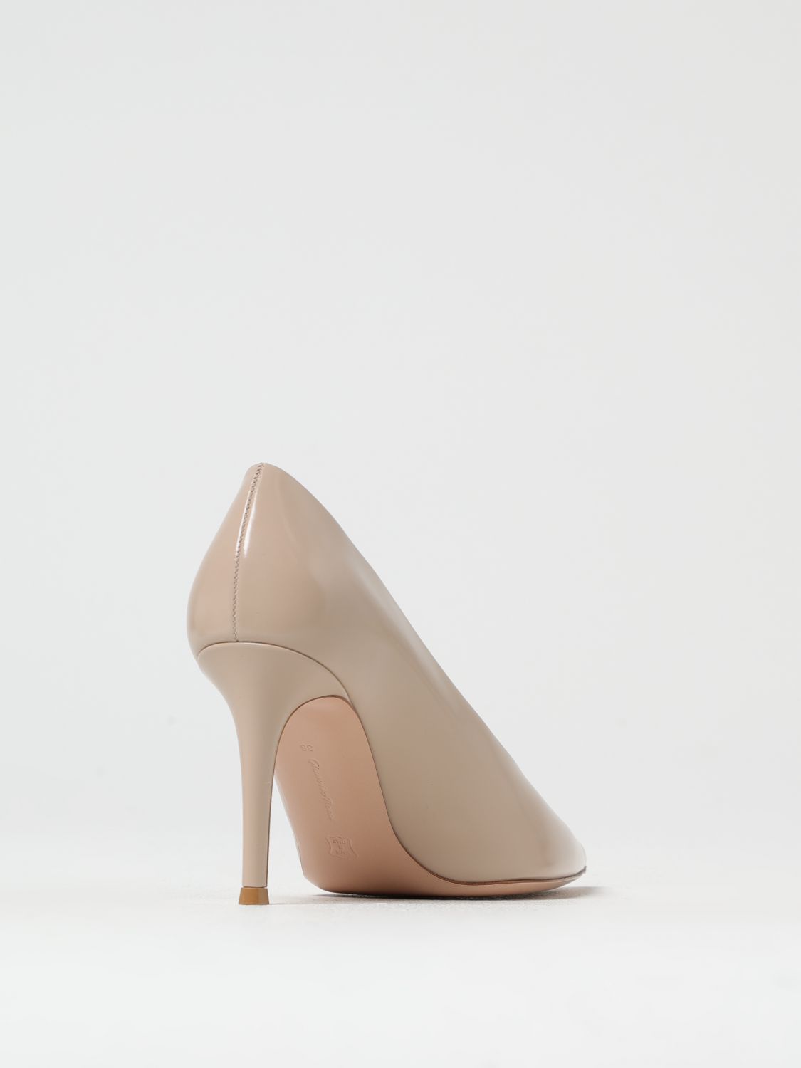 GIANVITO ROSSI HIGH HEEL SHOES: High heel shoes woman Gianvito Rossi, Beige - Img 3