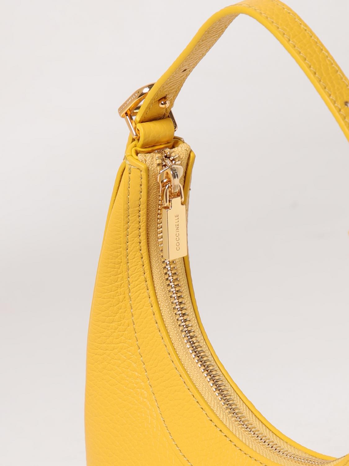 COCCINELLE BORSA MINI: Borsa Whisper Coccinelle in pelle a grana , Giallo - Img 3