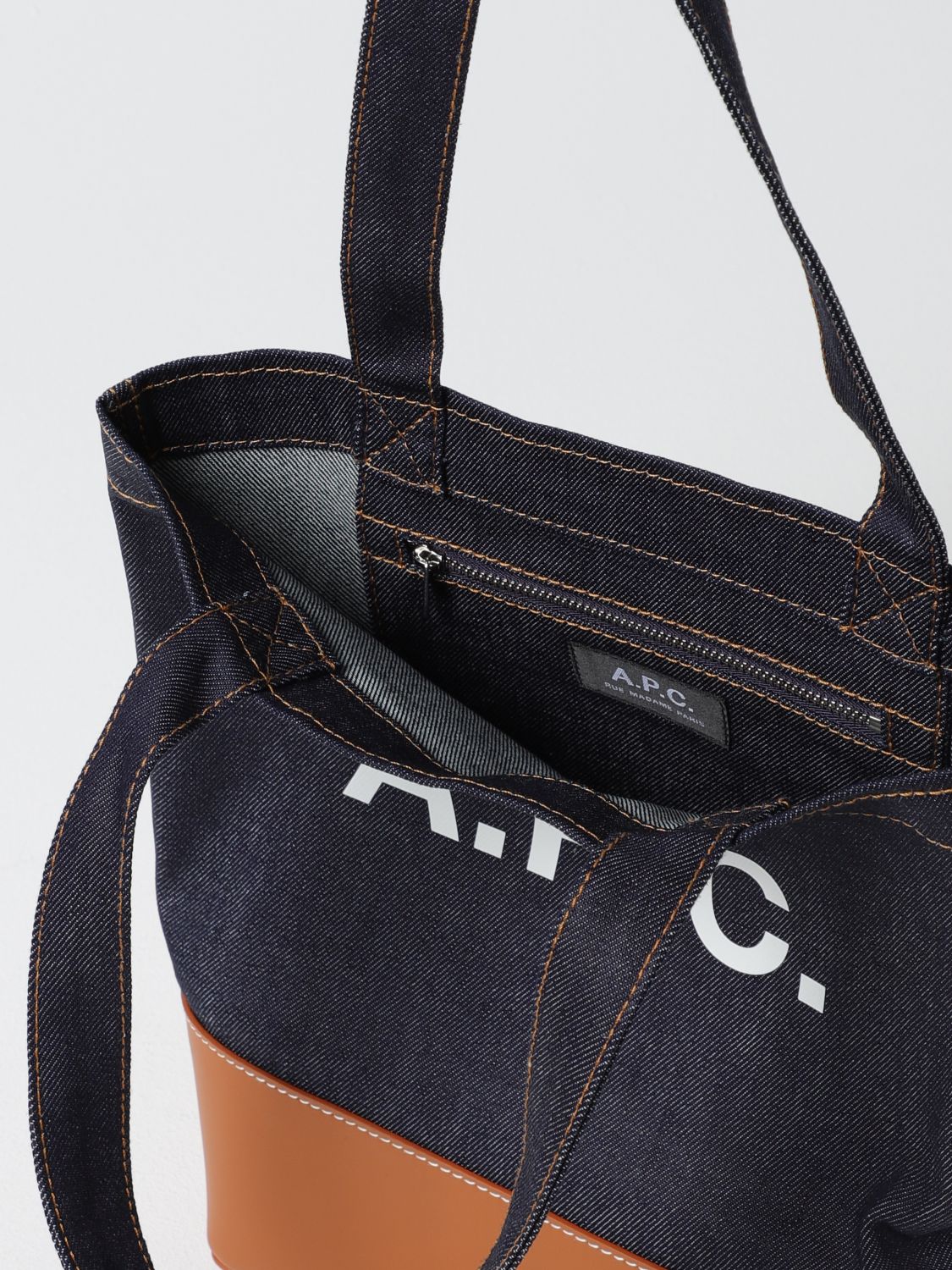 A.P.C. SHOULDER BAG: Shoulder bag woman A.P.C., Blue - Img 3