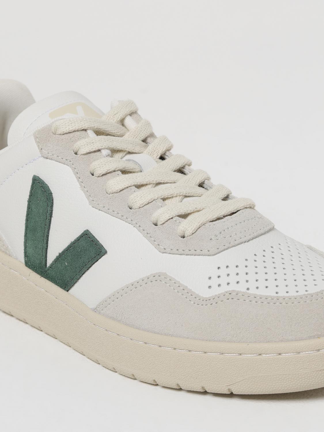 VEJA SNEAKERS: Sneakers V-90 Veja in pelle O.T., Bianco - Img 4