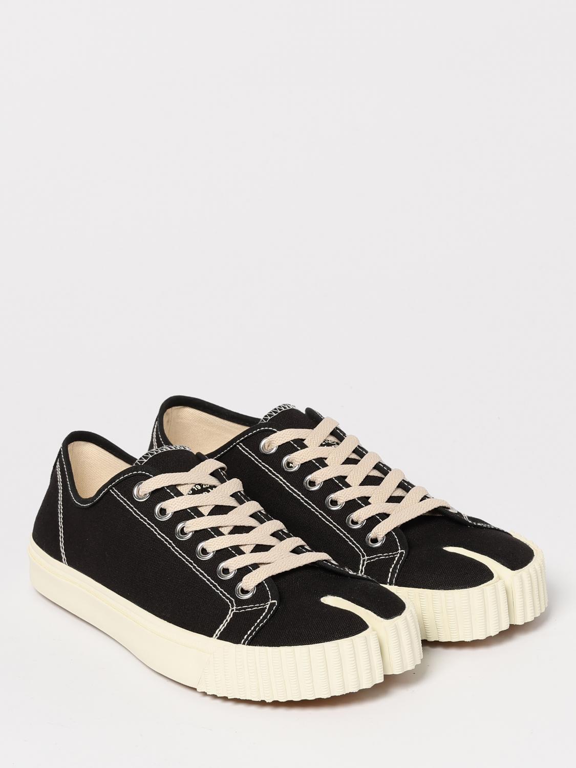MAISON MARGIELA SNEAKERS: Sneakers Tabi Maison Margiela in canvas di cotone , Nero - Img 2