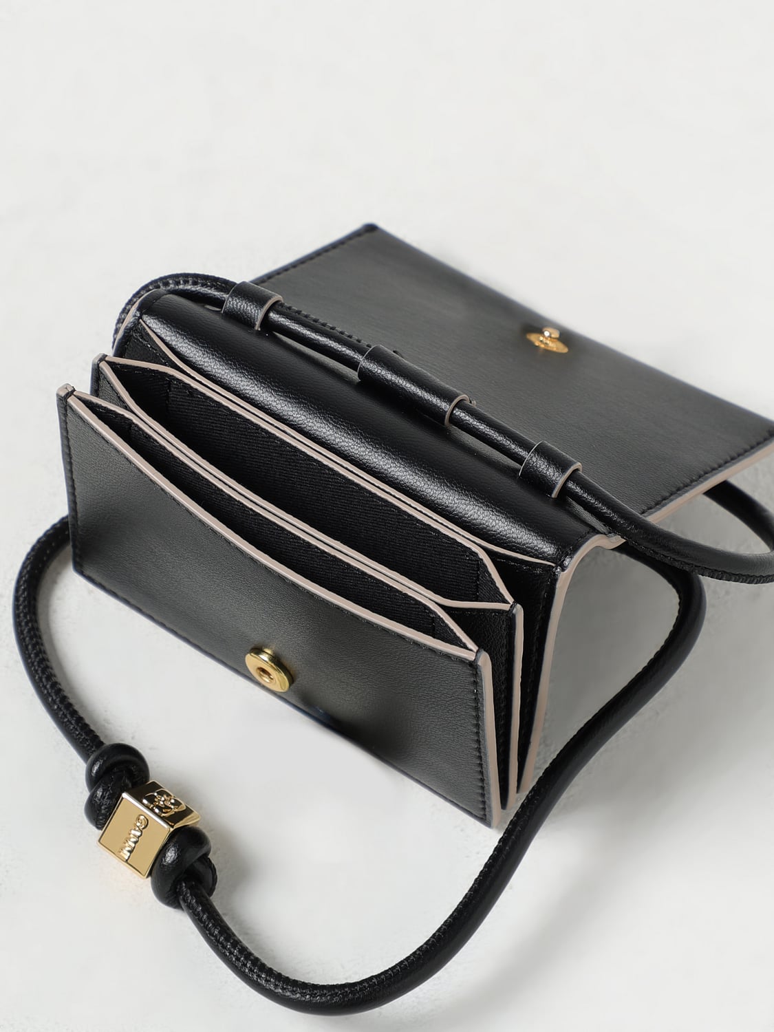 GANNI BORSA MINI: Borsa wallet Ganni in pelle riciclata a grana , Nero - Img 2