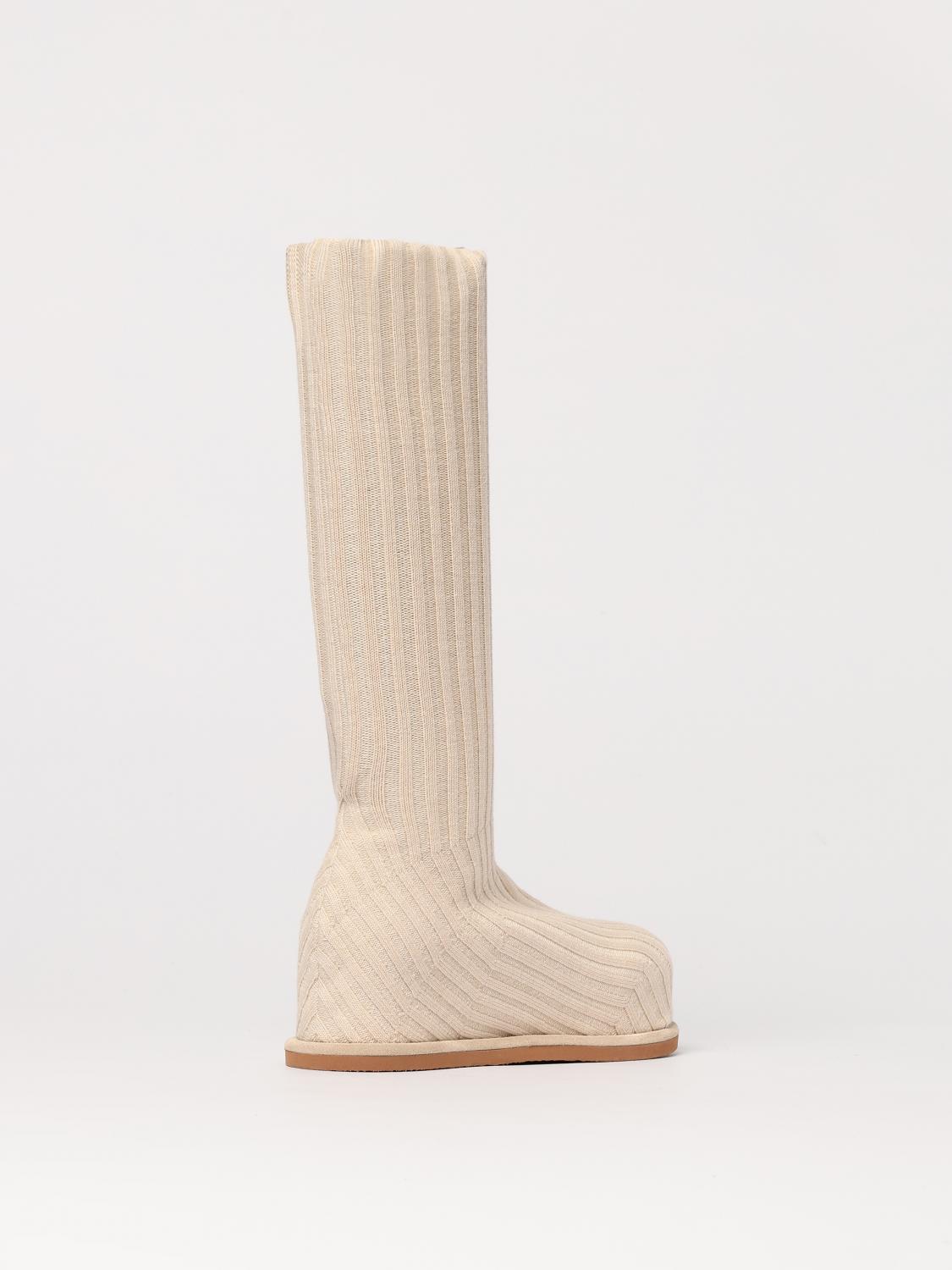 AMINA MUADDI STIVALI: Stivale Veneda Amina Muaddi in maglia di lana a coste , Beige - Img 3