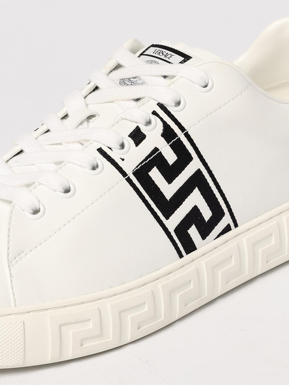 VERSACE BASKETS: Baskets La Greca Versace en cuir, Blanc - Img 4