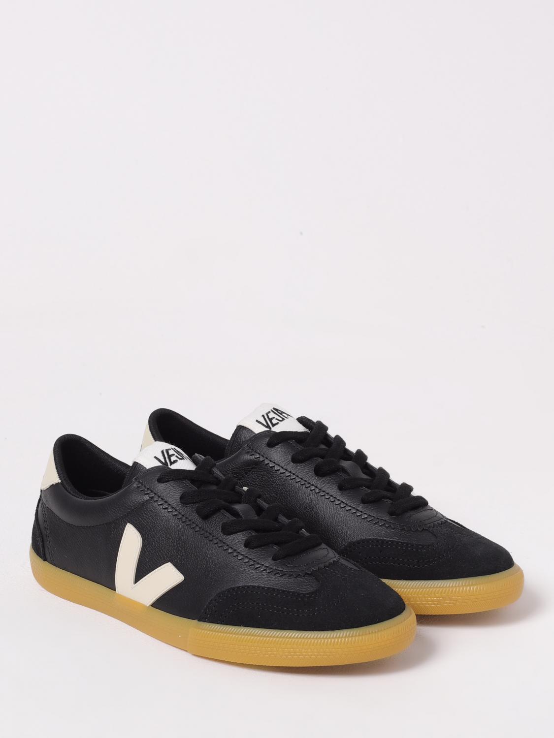 VEJA SNEAKERS: Sneakers Volley Veja in pelle , Nero - Img 2