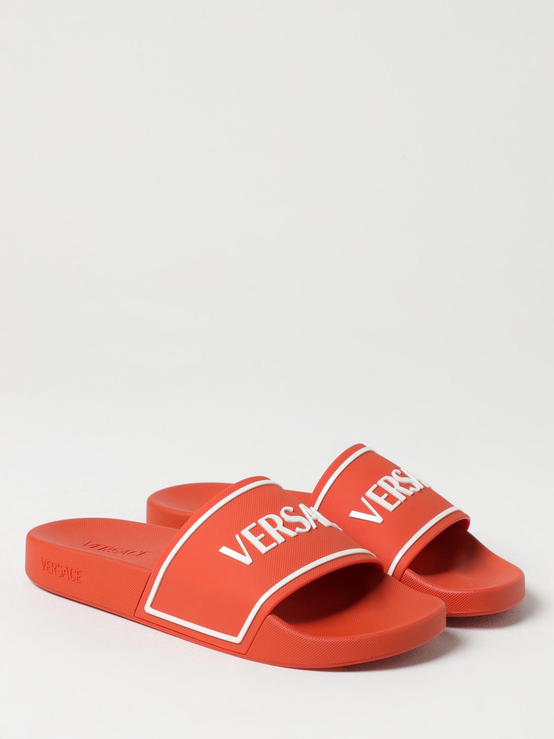 サンダル VERSACE Men Sandals Orange 10184961A13176 1RC10 VERSACE: Sandals men - Orange | Versace sandals