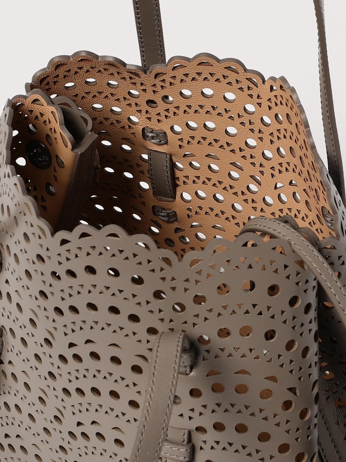 ALAÏA BORSA A MANO: Borsa Mina 25 AlaÏa in pelle traforata Vienne ad onde , Grigio - Img 5