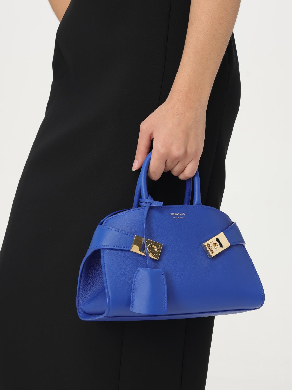 FERRAGAMO BORSA A MANO: Borsa a mano Hug (XS) Ferragamo, Blue - Img 2
