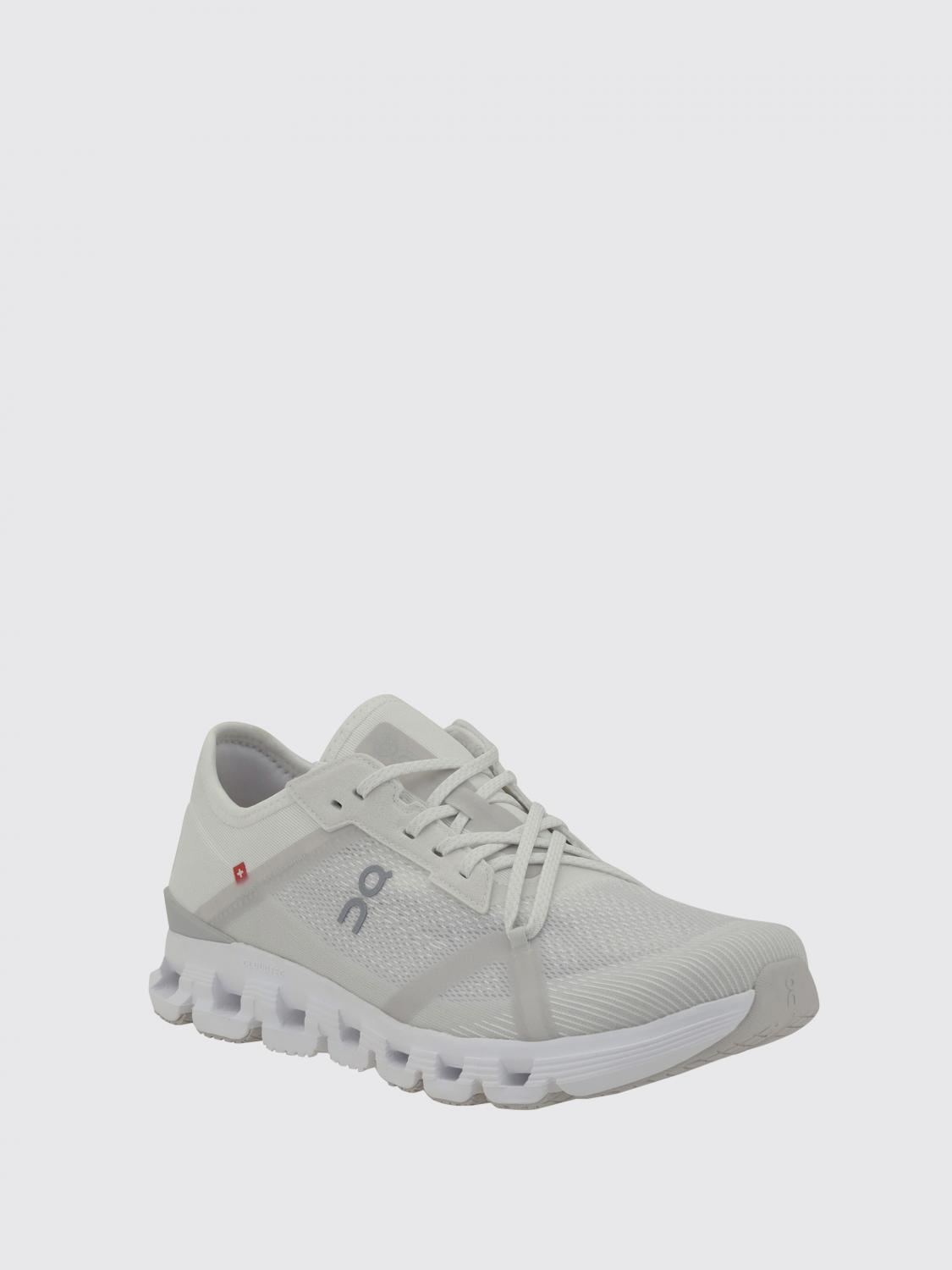 ON RUNNING SNEAKERS: Sneakers Cloud X 4 AD On in mesh riciclato , Bianco - Img 2
