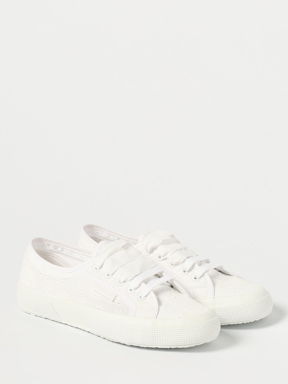 SUPERGA SNEAKERS: Sneakers Superga in tela con lavorazione pizzo Sangallo , Bianco - Img 2