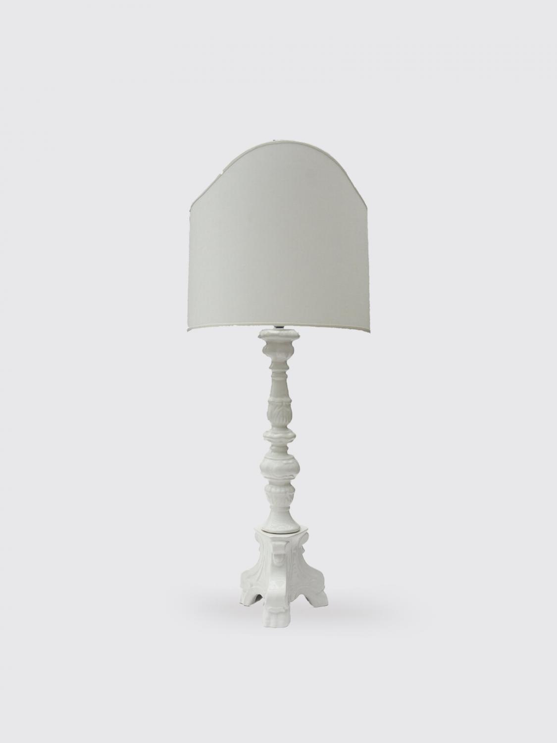 BARTES TABLE LAMPS: Table lamps lifestyle Bartes, 白色 - Img 1