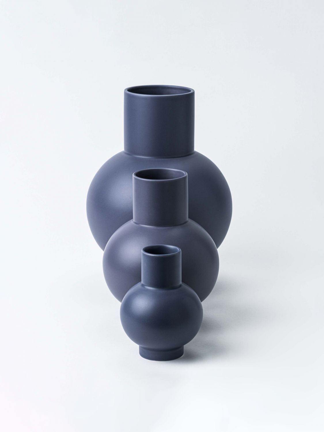 RAAWII VASI: Vaso Strøm piccolo Raawii in ceramica , Viola - Img 2