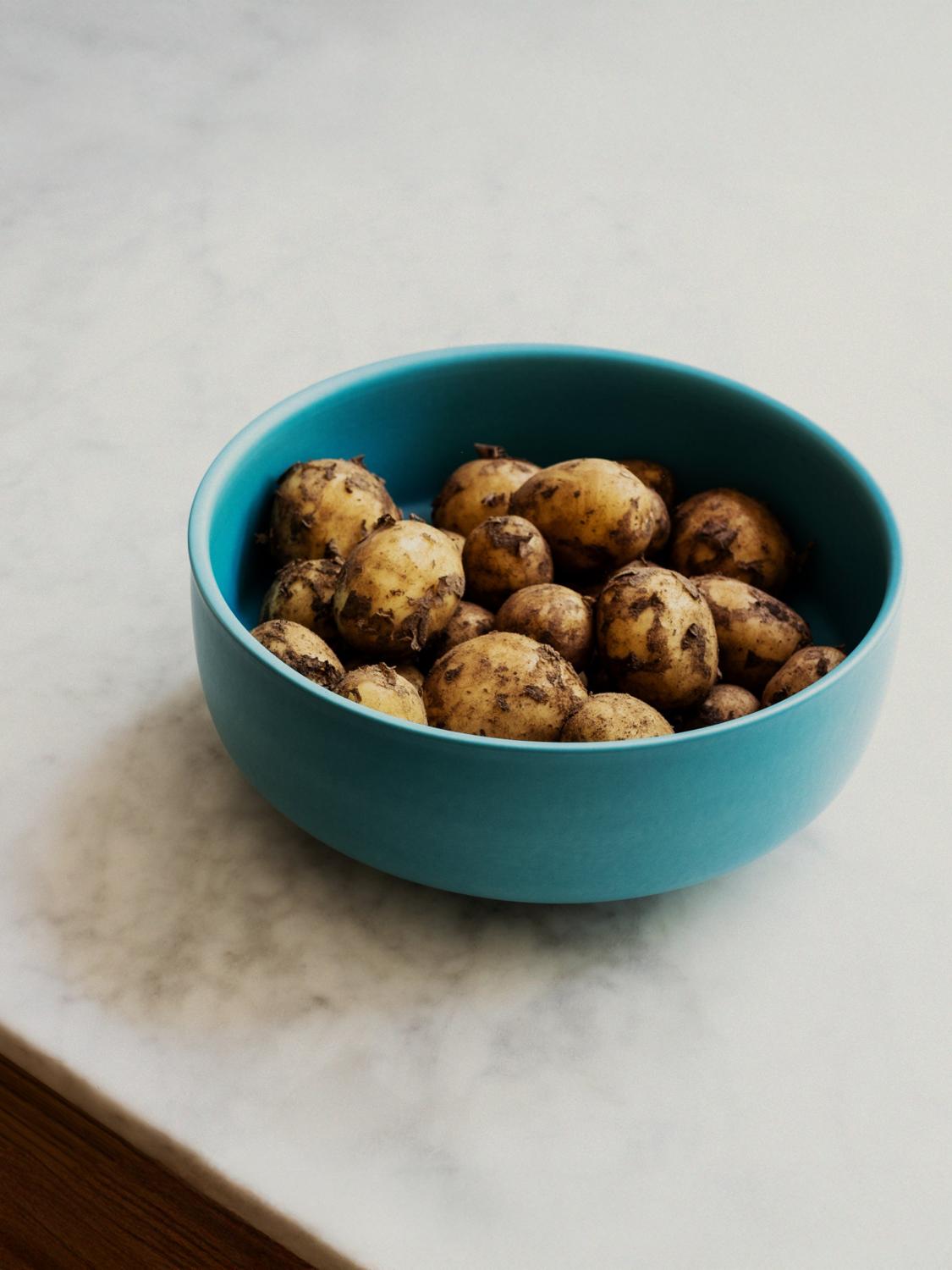 RAAWII DISHWARE: Dishware lifestyle Raawii, Gnawed Blue - Img 2