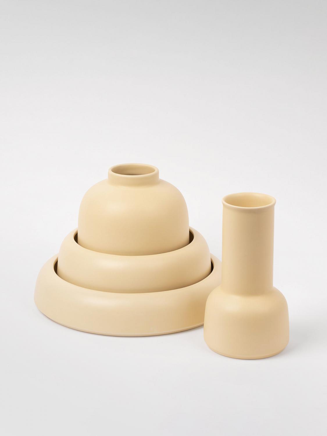 RAAWII CONTENITORI E CESTE: Centrotavola Omar piccolo Raawii in ceramica , Giallo - Img 4