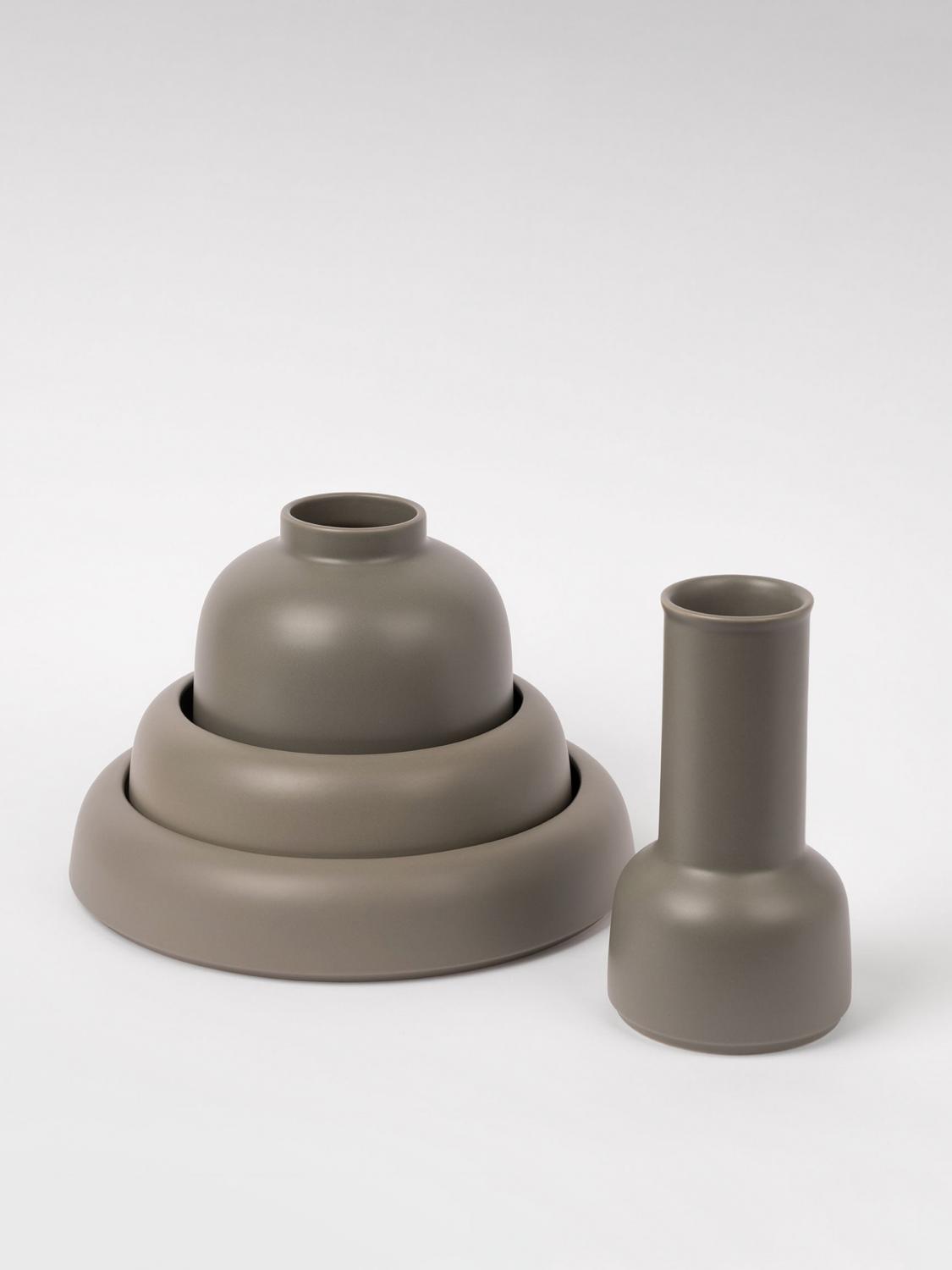 RAAWII BOTTLES AND PITCHERS: Vases lifestyle Raawii, Grey - Img 3