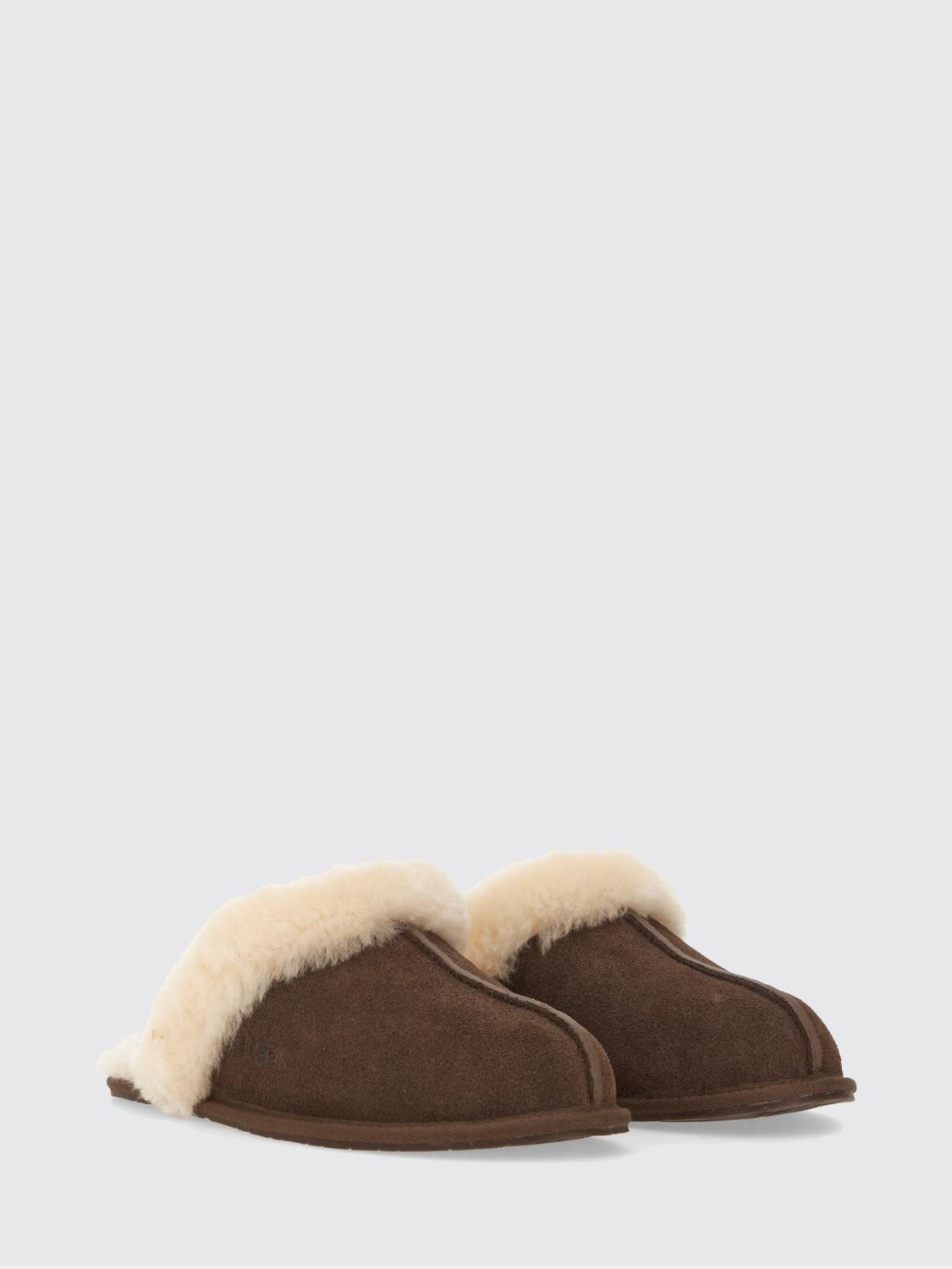 UGG ABBIGLIAMENTO DA CAMERA: Ciabatte Scuffette II UGG in camoscio e lana , Marrone - Img 2