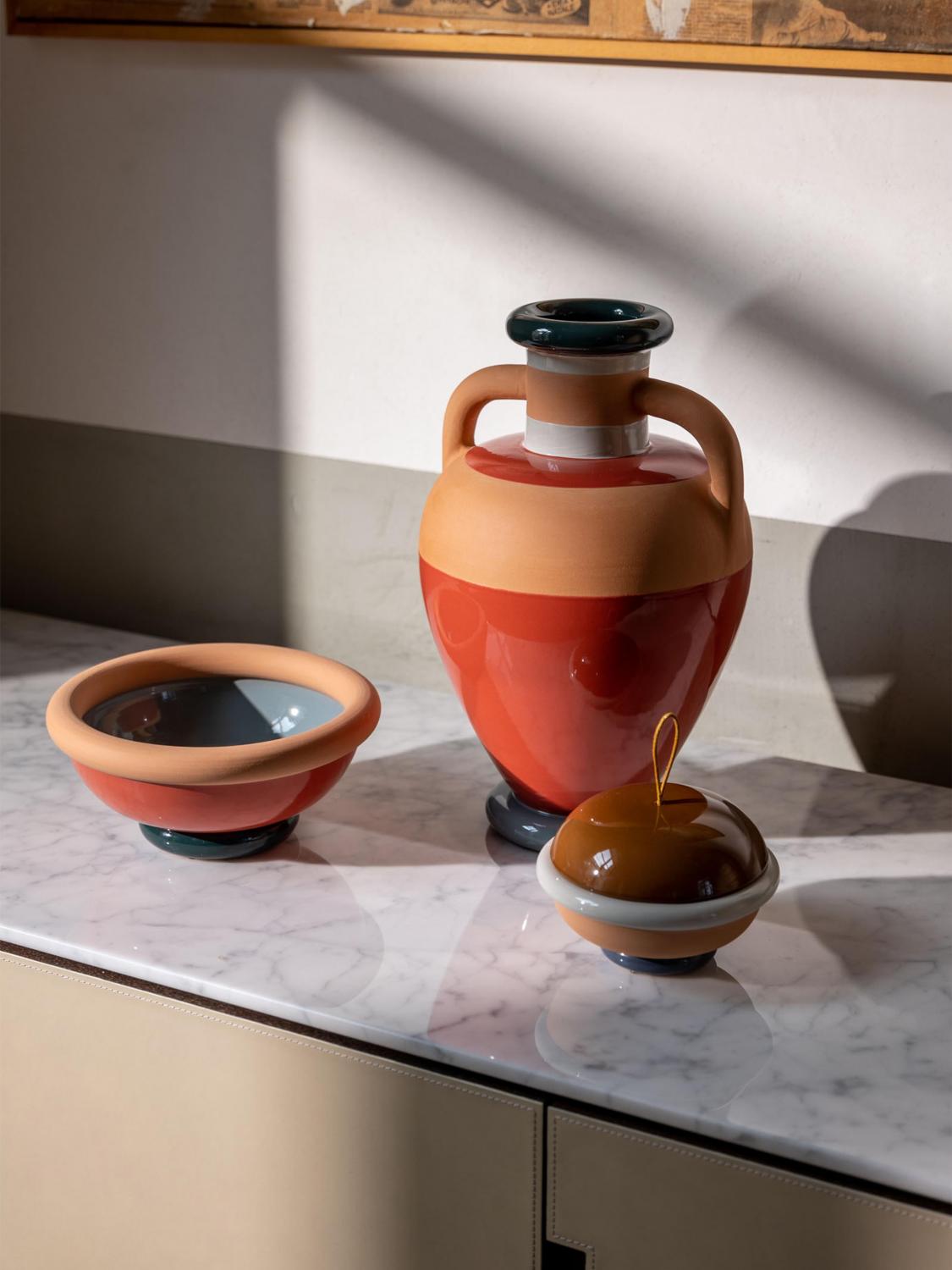 POLTRONA FRAU VASES: Vases lifestyle Poltrona Frau, Brown - Img 3