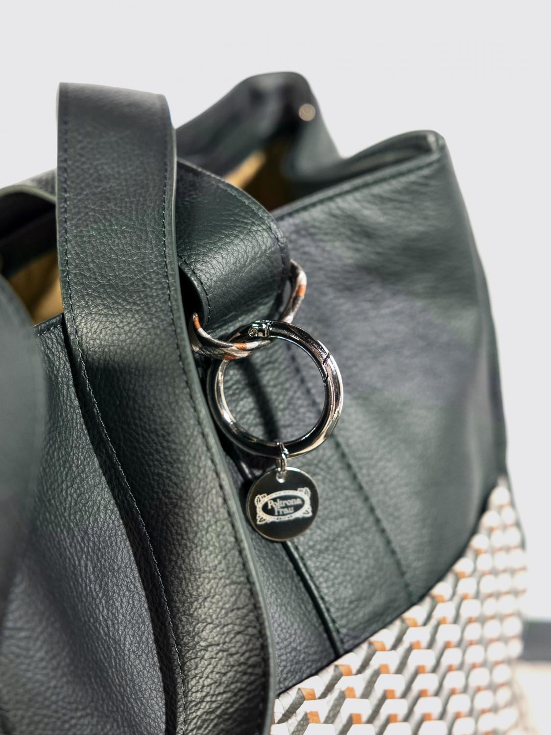 POLTRONA FRAU ACCESORIOS PARA MASCOTAS: Accesorios para mascotas lifestyle Poltrona Frau, Verde - Img 2