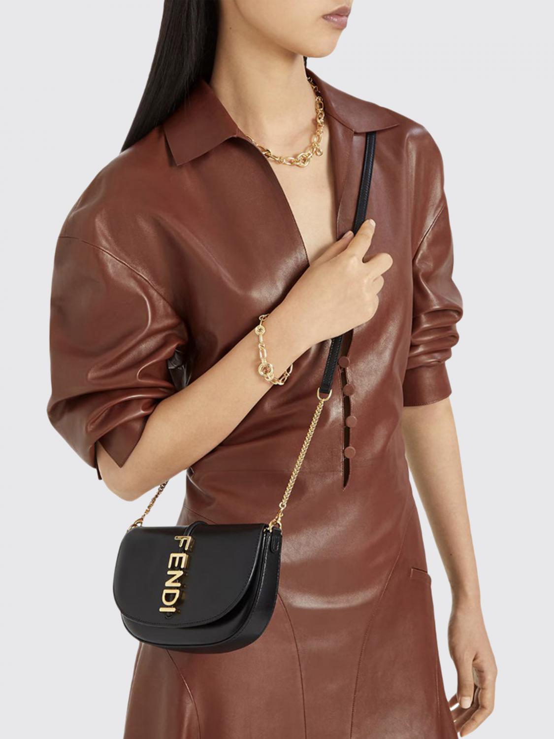 FENDI BORSA A SPALLA: Wallet on Chain Fendigraphy Fendi in pelle , Nero - Img 2