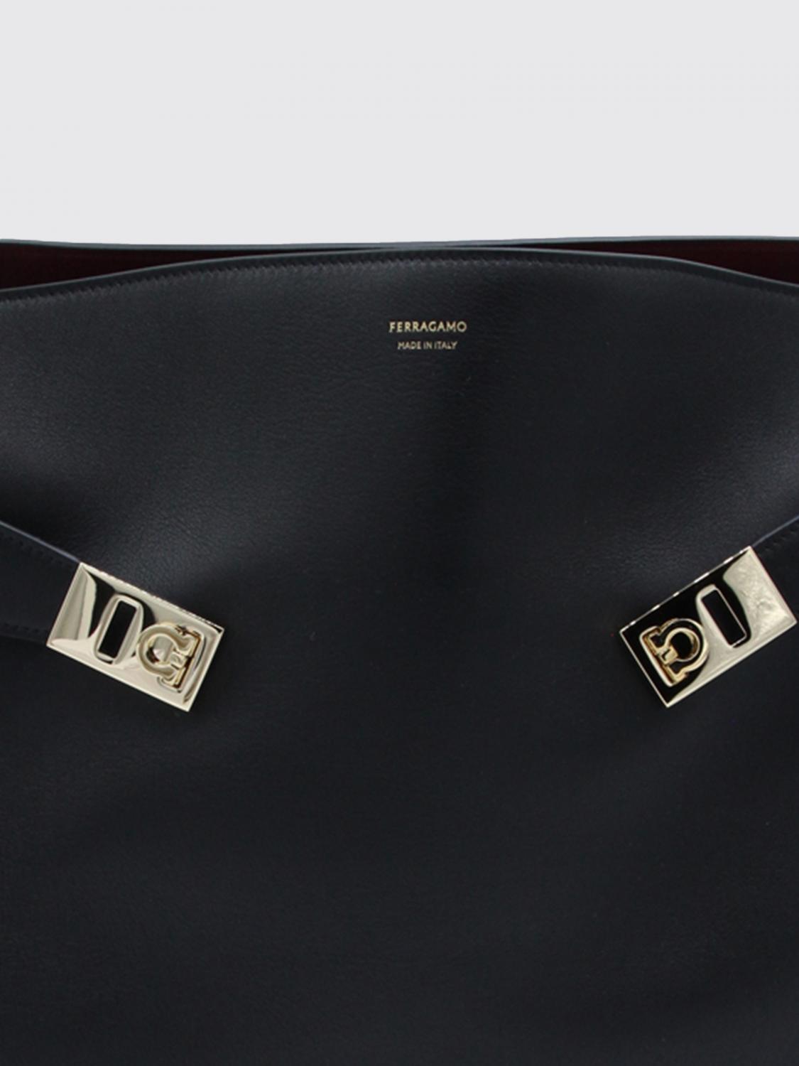 FERRAGAMO BORSA A SPALLA: Borsa Hug Ferragamo in pelle , Nero - Img 4