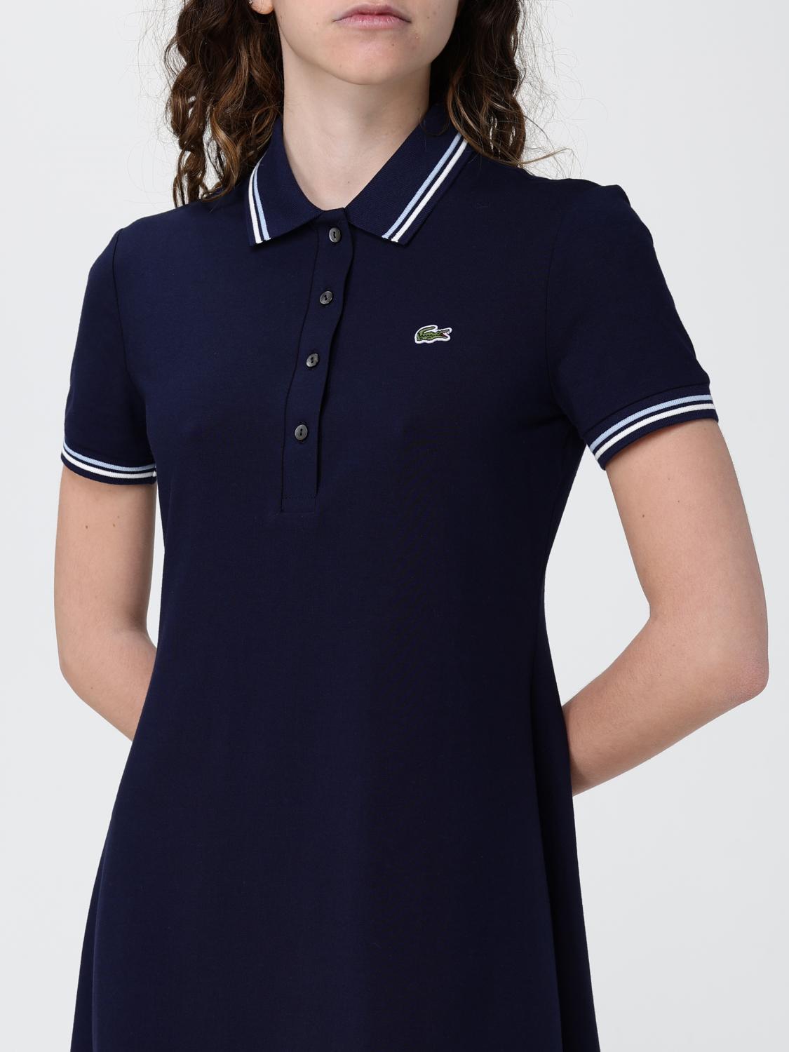 LACOSTE ABITO: Mini abito a polo Lacoste in cotone organico con maniche corte e logo a contrasto, Blue - Img 3