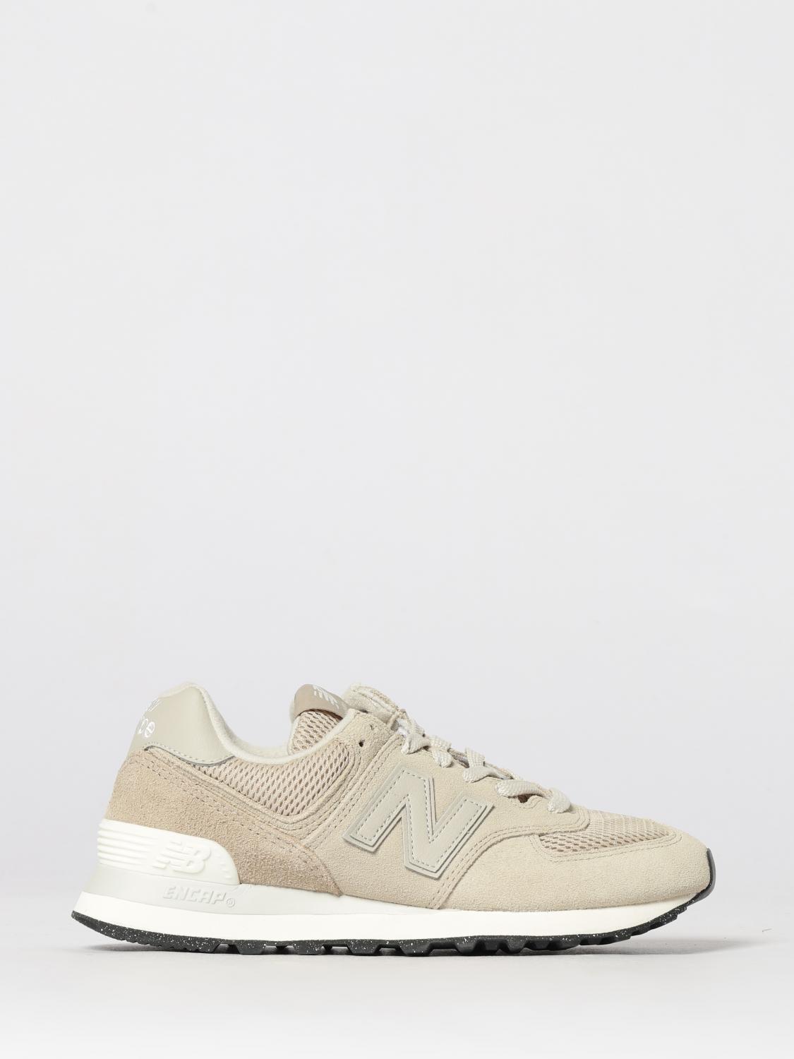 NEW BALANCE SNEAKERS: Sneakers 574 New Balance in camoscio e mesh , Beige - Img 1
