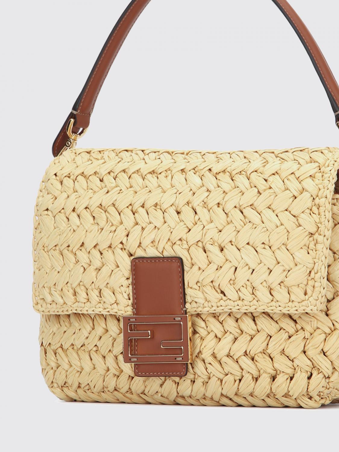 FENDI BORSA A SPALLA: Borsa Mamma Baguette Medium Fendi in rafia crochet , Naturale - Img 3