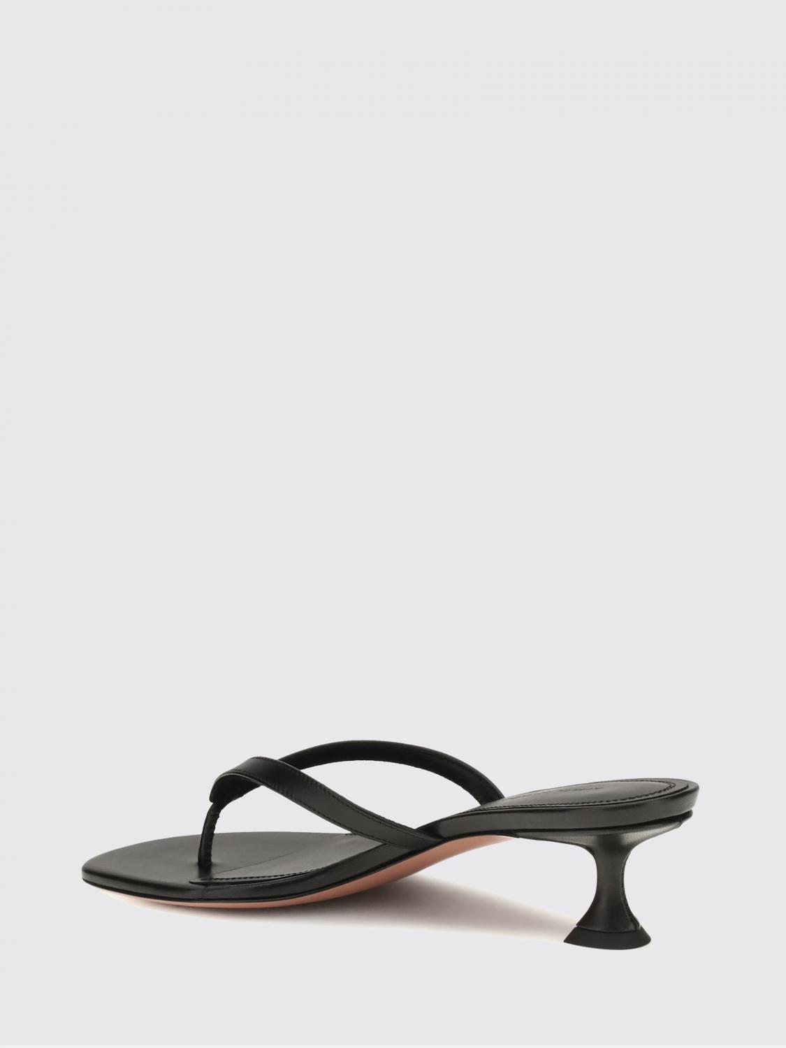 AMINA MUADDI SANDALEN MIT ABSATZ: Juliette Riemchensandalen Amina Muaddi aus Lammleder mit niedrigem Absatz, Schwarz - Img 3