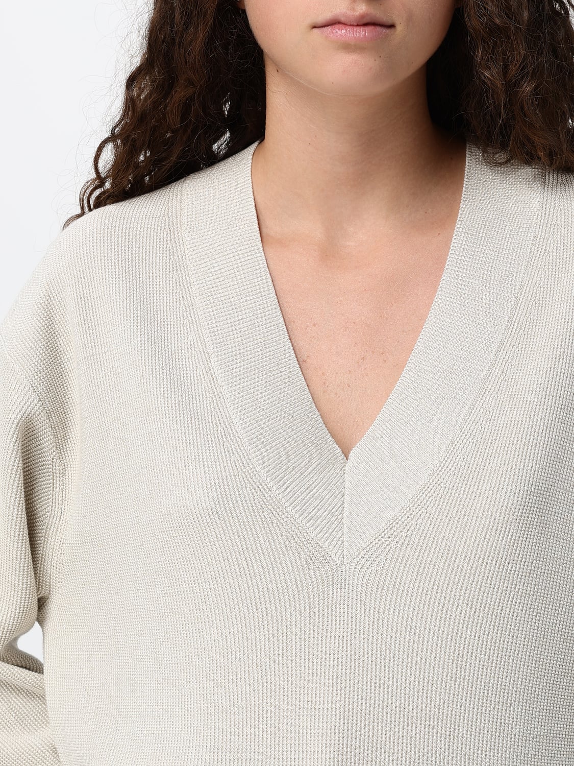 BRUNELLO CUCINELLI PULL: Pull à col en V Brunello Cucinelli en pur cachemire avec bords côtelés, Beige - Img 5